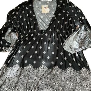 Dotti tiles black and white beach cover up blouse sizes 2Xl